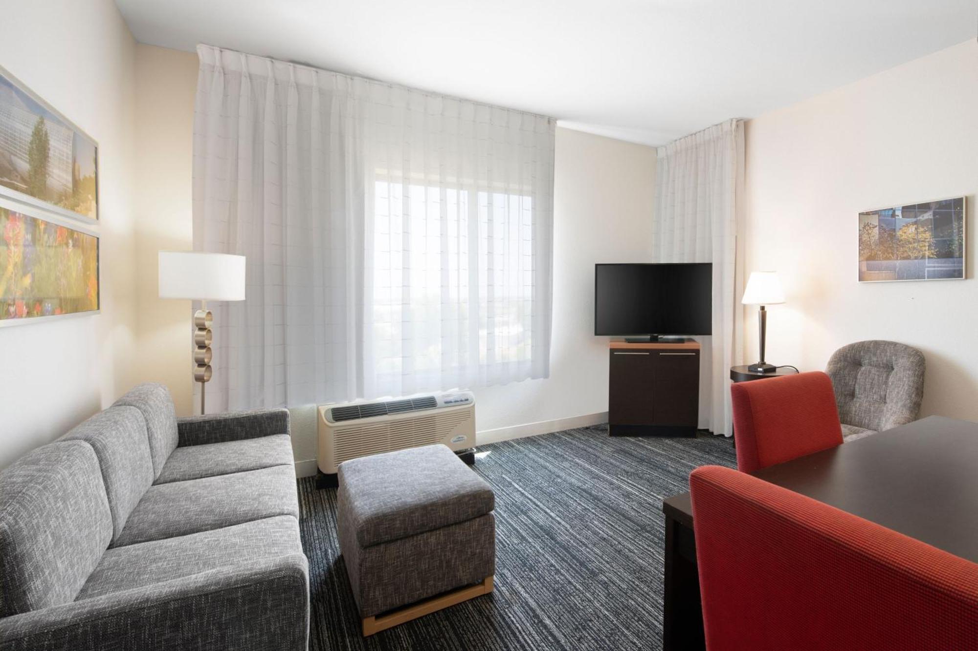 Towneplace Suites Oklahoma City Airport Exteriér fotografie