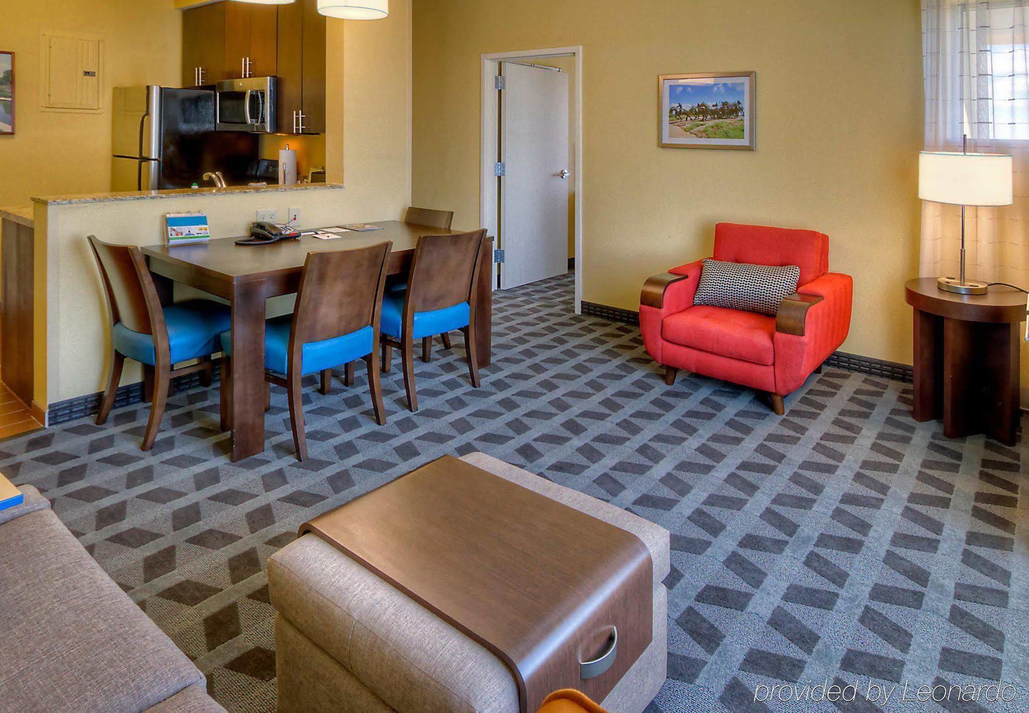 Towneplace Suites Oklahoma City Airport Exteriér fotografie